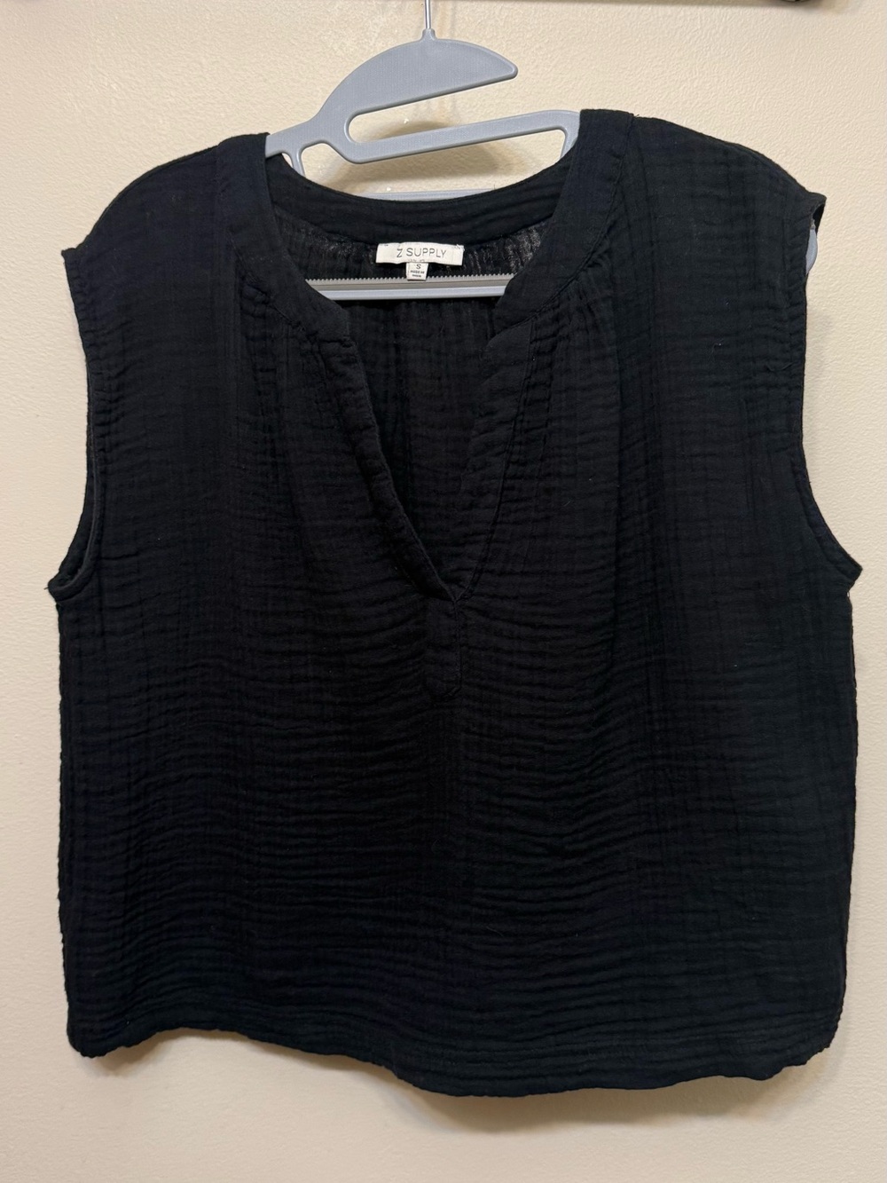 Z Supply Black Cliffside V-Neck Airy GauzeTop